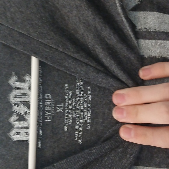 ACDC gray t shirt - Picture 3 of 3